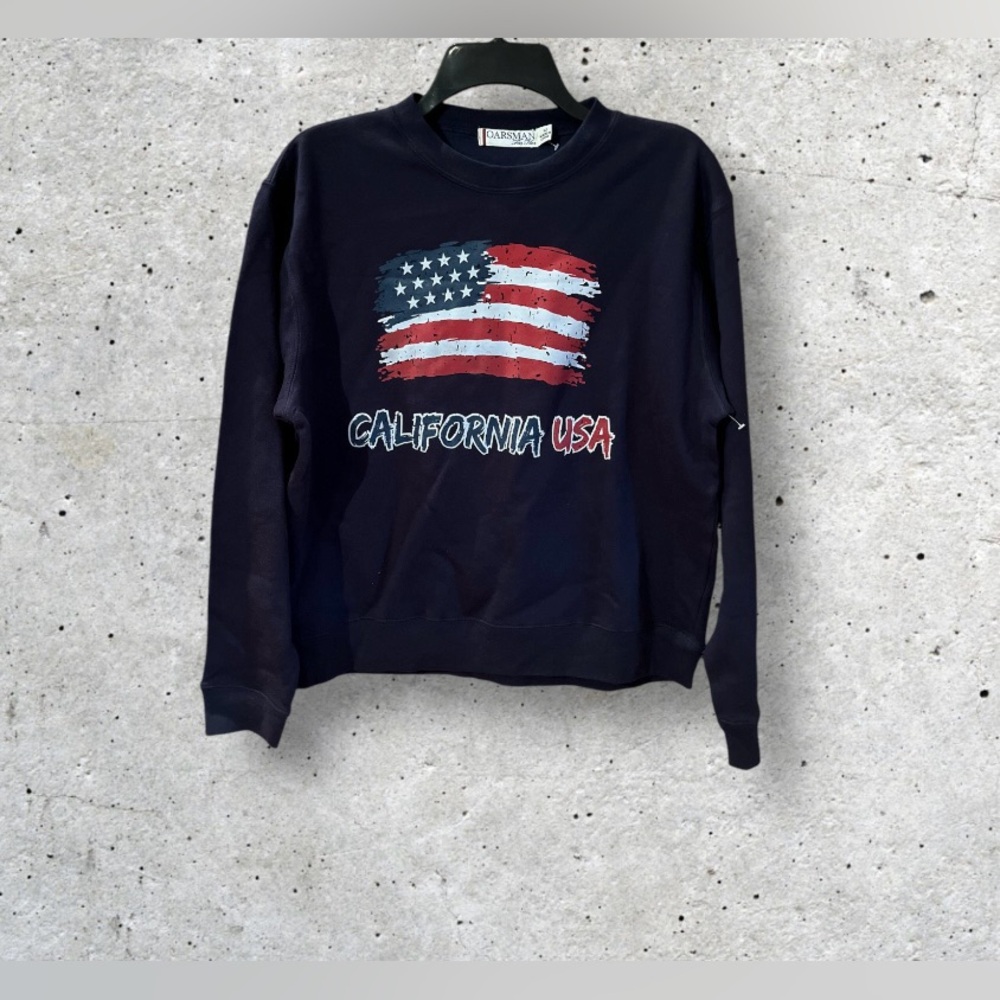 NWOT Oarsman Women’s California USA Flag Sweatshirt
